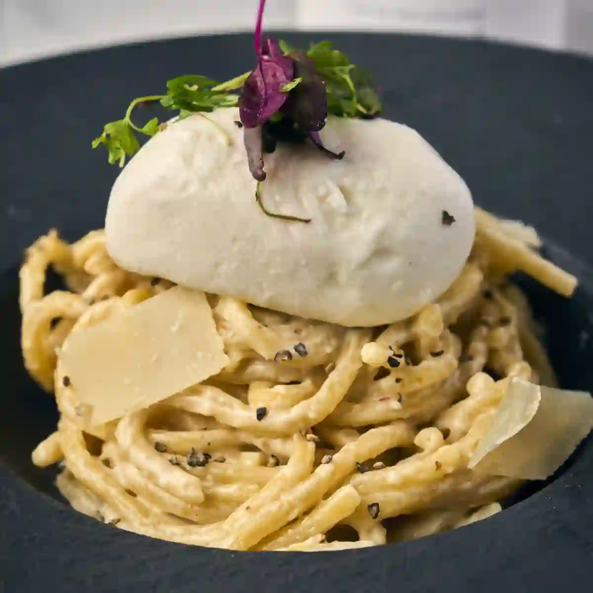 Bucatini al Pepe Nero